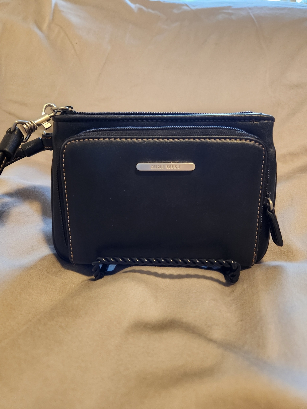 Nine West Black Wallet - Picture 2 of 8